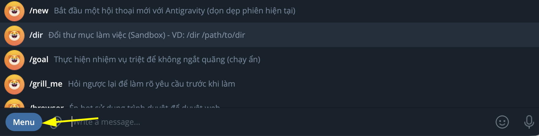 Sử dụng lệnh "slash" để kích hoạt một lệnh đã định sẵn trên Telegram Bot